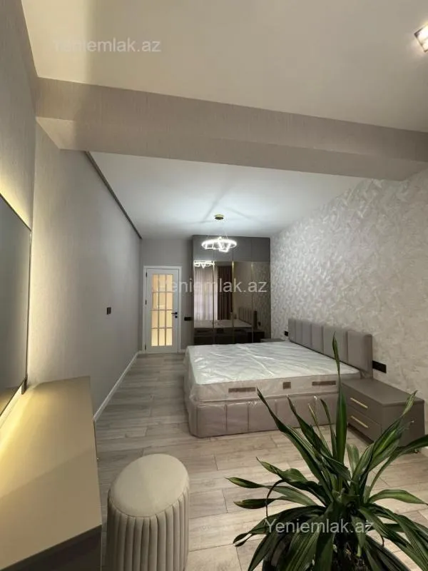 Satılır 2 otaqlı yeni tikili 92 m²