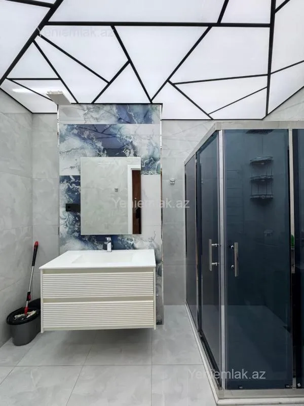 Satılır 2 otaqlı yeni tikili 92 m²