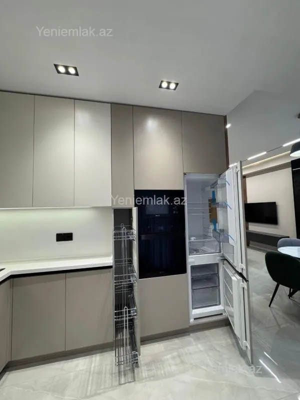 Satılır 2 otaqlı yeni tikili 92 m²