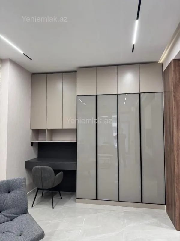 Satılır 2 otaqlı yeni tikili 92 m²