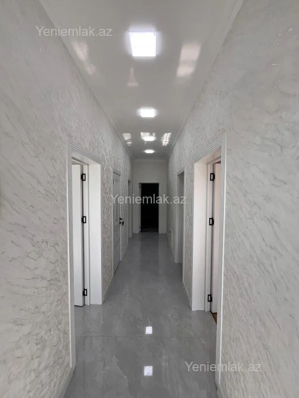 Satılır 4 otaqlı həyət evi 100 m²