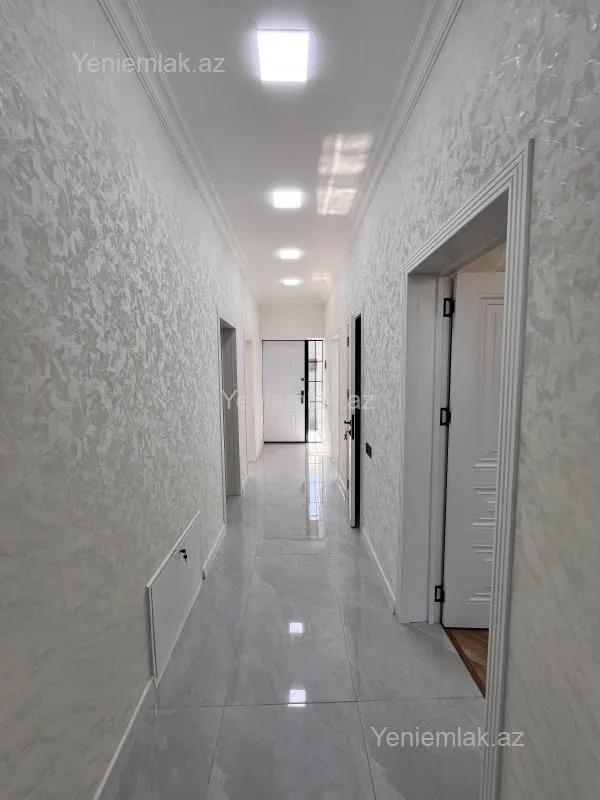 Satılır 4 otaqlı həyət evi 100 m²