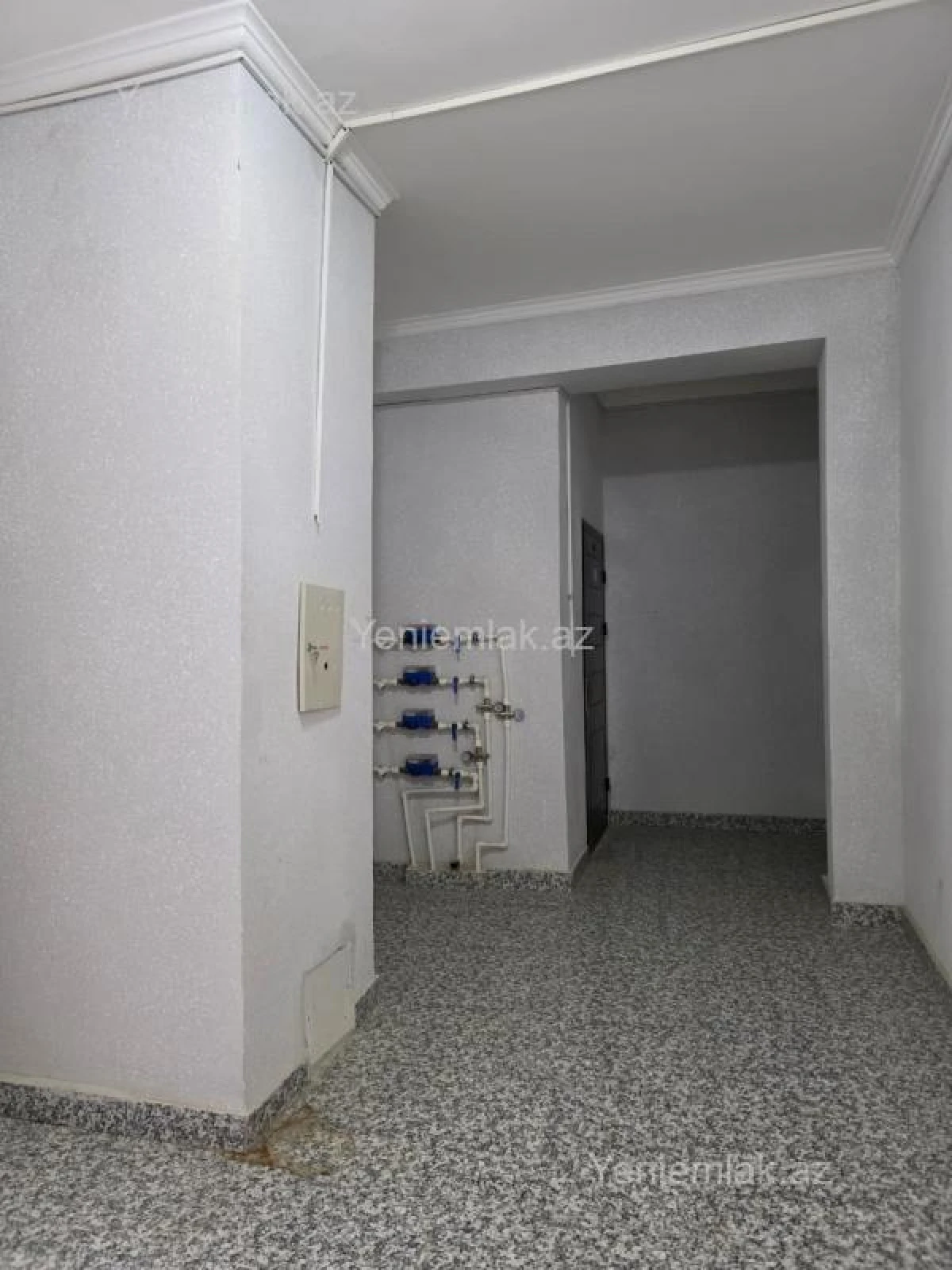 Satılır 2 otaqlı yeni tikili 60 m²
