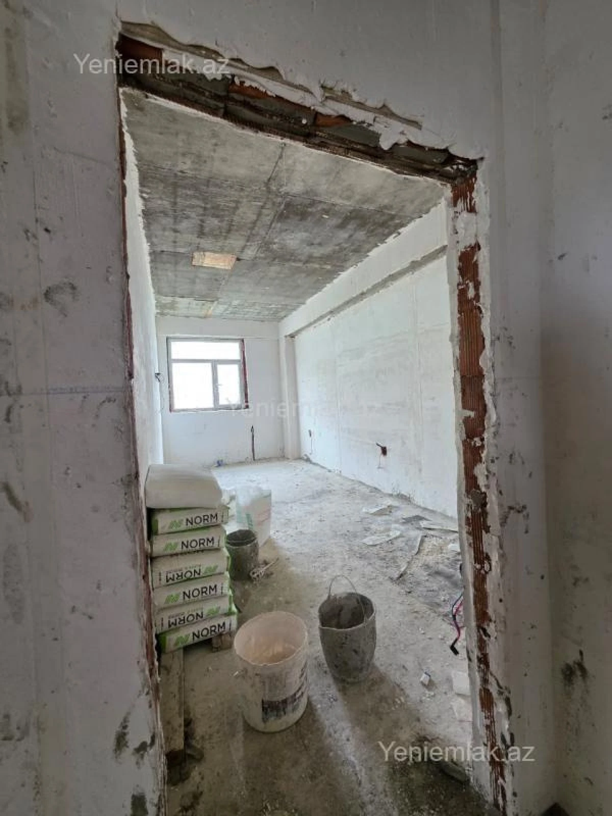 Satılır 2 otaqlı yeni tikili 60 m²