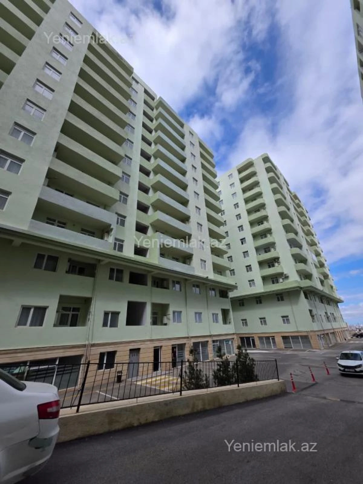 Satılır 2 otaqlı yeni tikili 60 m²