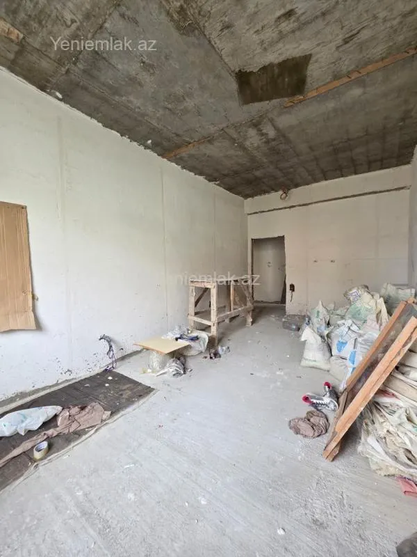 Satılır 2 otaqlı yeni tikili 60 m²