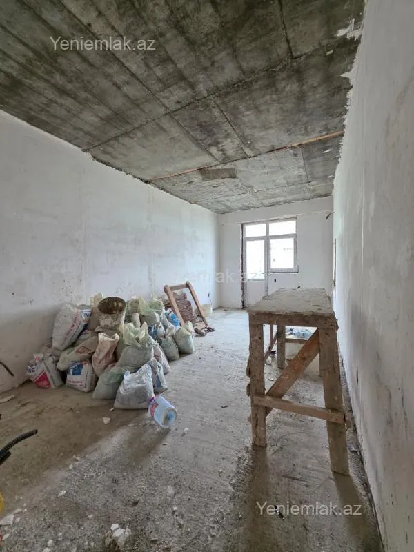 Satılır 2 otaqlı yeni tikili 60 m²