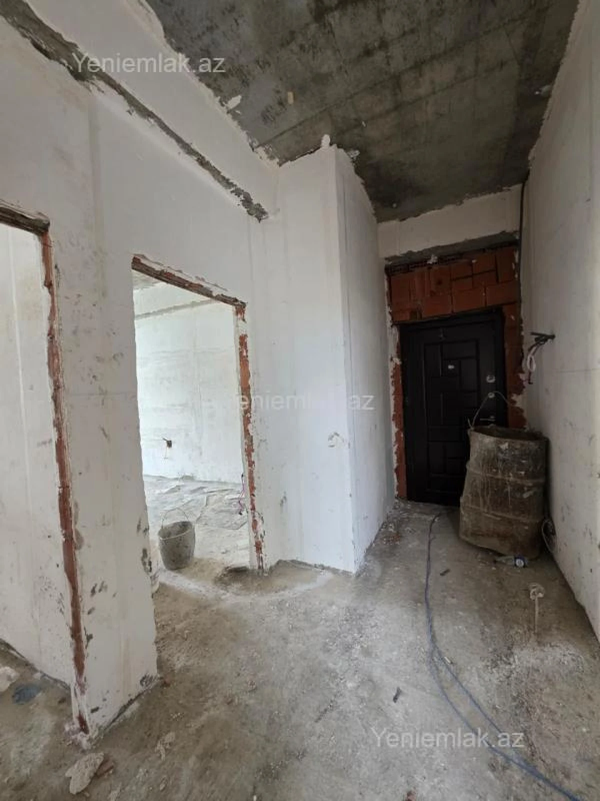 Satılır 2 otaqlı yeni tikili 60 m²