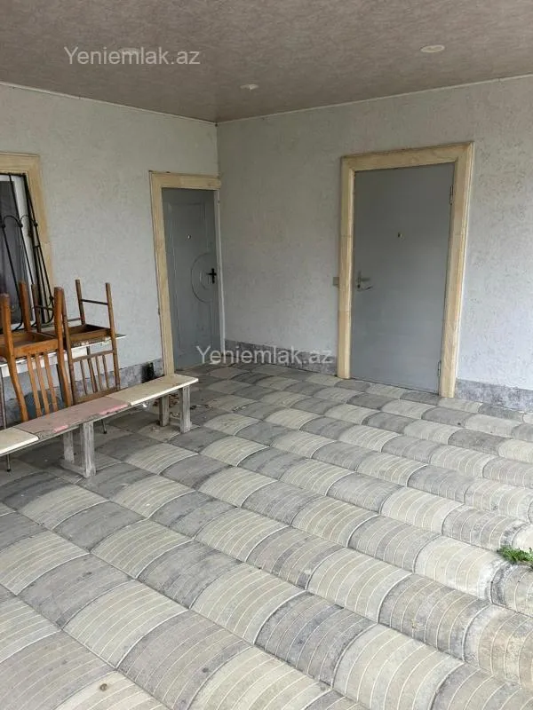 Satılır 6 otaqlı həyət evi 200 m²