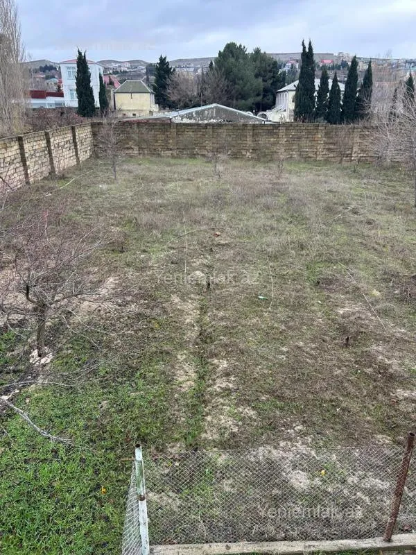 Satılır 6 otaqlı həyət evi 200 m²