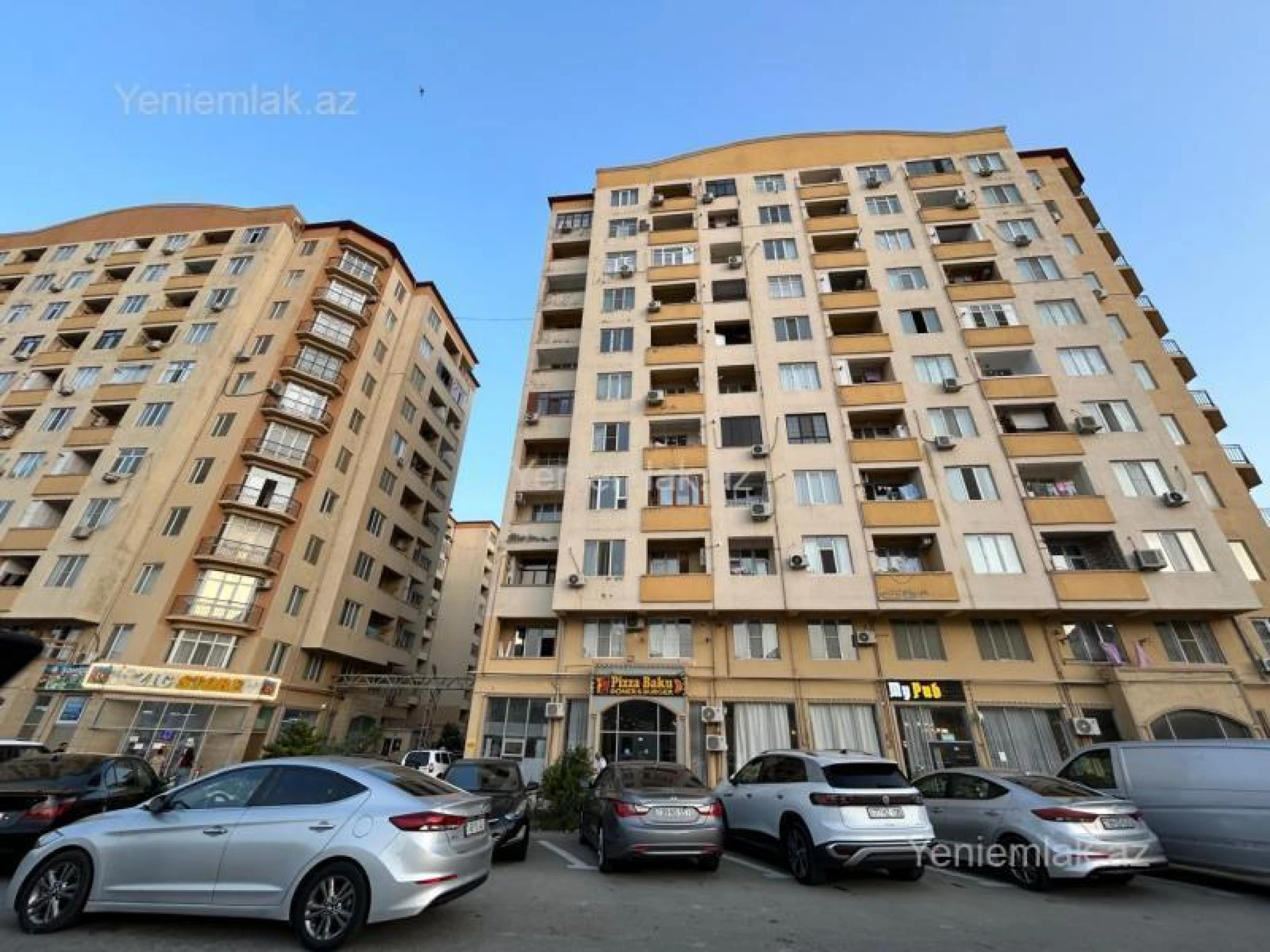 Satılır 3 otaqlı yeni tikili 120 m²