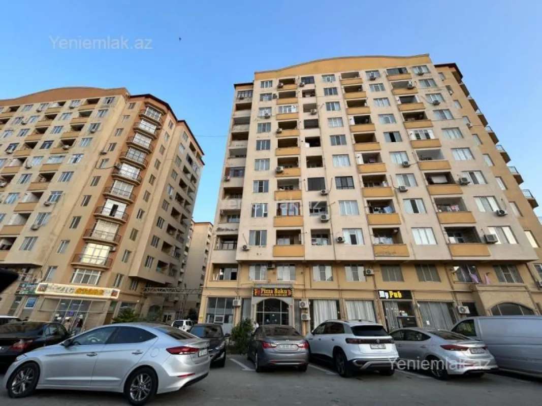 Satılır 3 otaqlı yeni tikili 120 m²