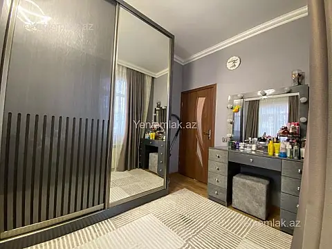 Satılır 3 otaqlı köhnə tikili 42 m²