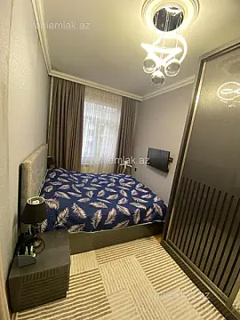 Satılır 3 otaqlı köhnə tikili 42 m²