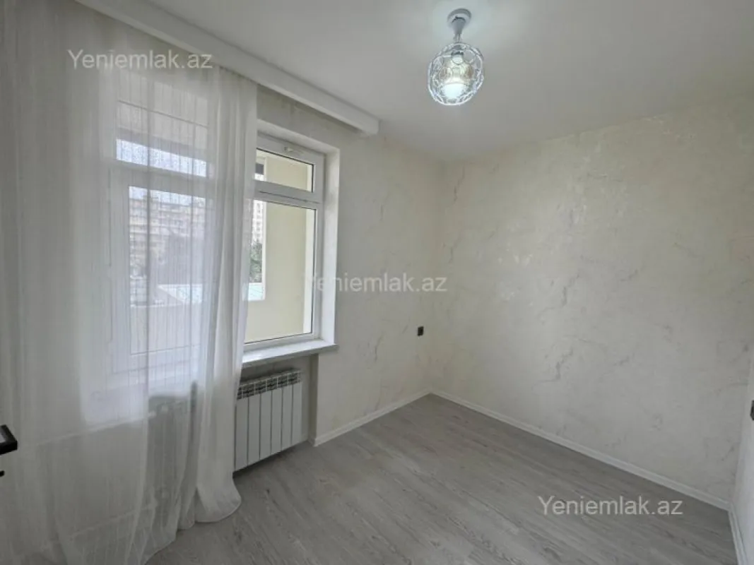 Satılır 3 otaqlı köhnə tikili 65 m²