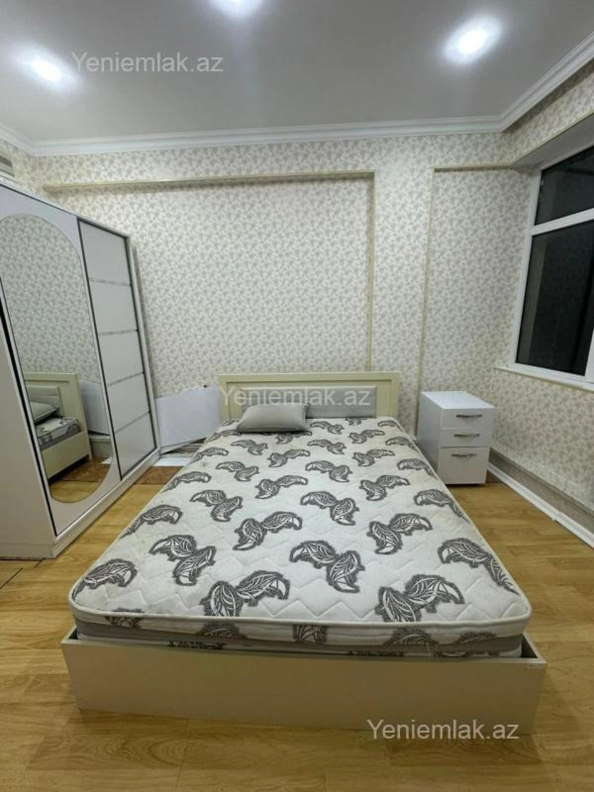 Satılır 2 otaqlı yeni tikili 60 m²