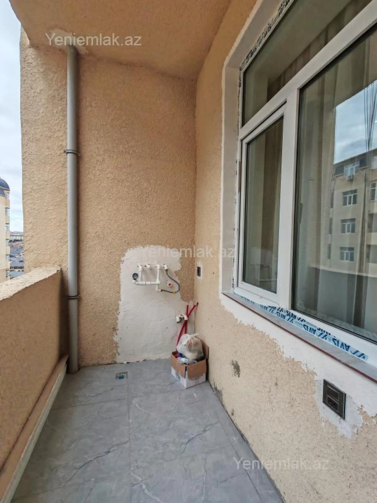Satılır 2 otaqlı yeni tikili 61 m²