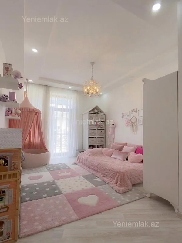 Satılır 3 otaqlı yeni tikili 144 m²