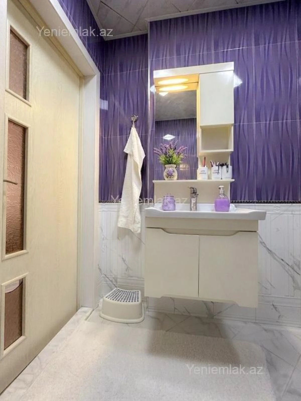 Satılır 3 otaqlı yeni tikili 144 m²