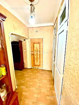 Satılır 1 otaqlı köhnə tikili 50.5 m²