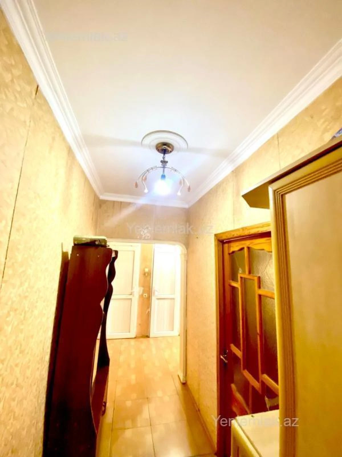 Satılır 1 otaqlı köhnə tikili 50.5 m²
