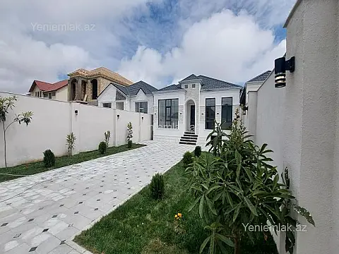 Satılır 4 otaqlı həyət evi 120 m²