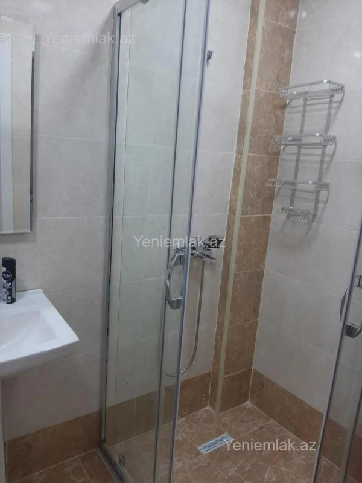 Satılır 2 otaqlı yeni tikili 95 m²