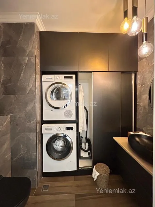 Satılır 3 otaqlı yeni tikili 141 m²