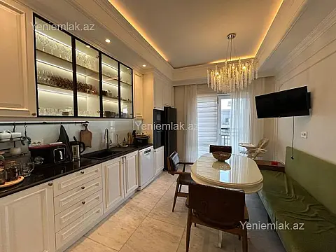 Satılır 3 otaqlı yeni tikili 141 m²