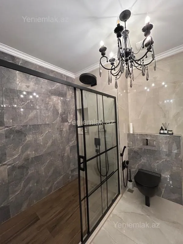 Satılır 3 otaqlı yeni tikili 141 m²