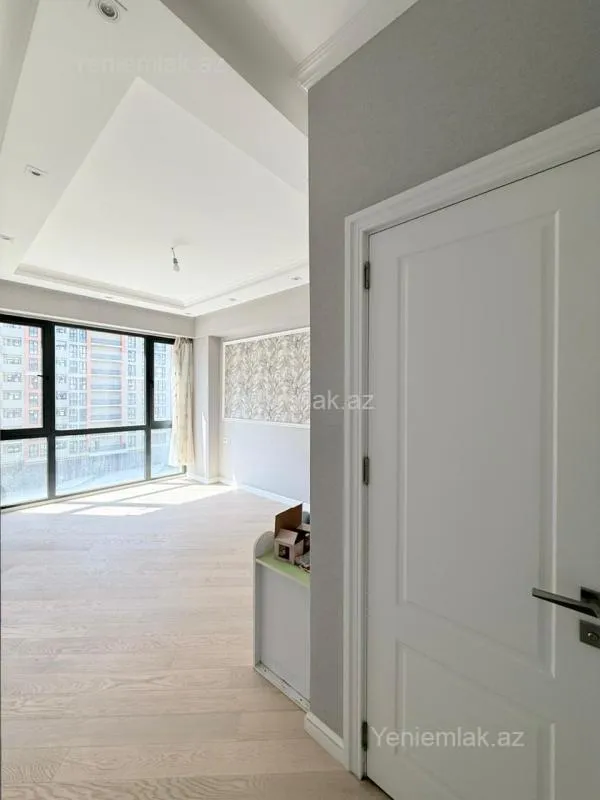 Satılır 3 otaqlı yeni tikili 96 m²