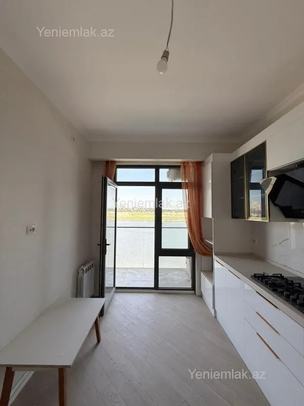 Satılır 3 otaqlı yeni tikili 96 m²