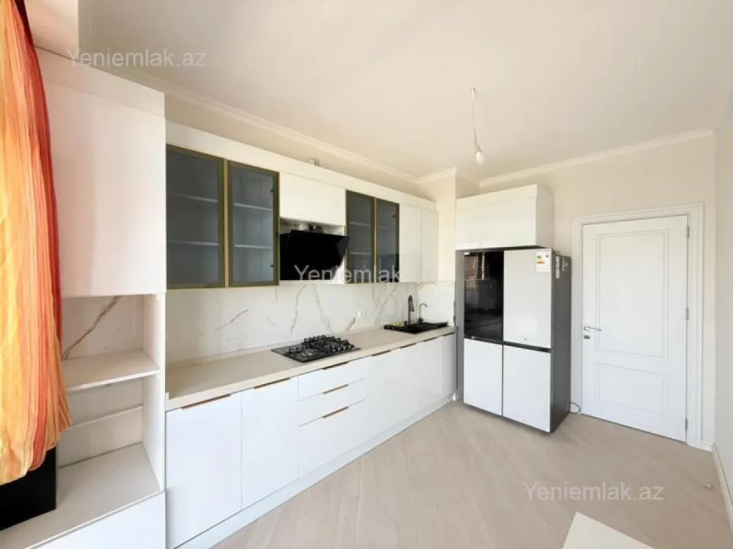 Satılır 3 otaqlı yeni tikili 96 m²