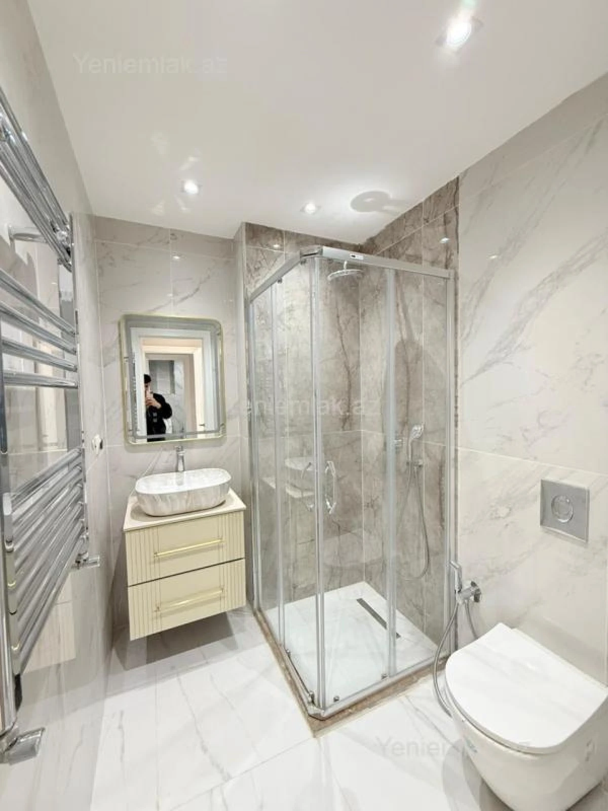 Satılır 3 otaqlı yeni tikili 96 m²