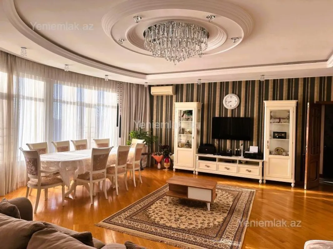 Satılır 3 otaqlı yeni tikili 141 m²