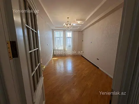 Satılır 3 otaqlı yeni tikili 123 m²