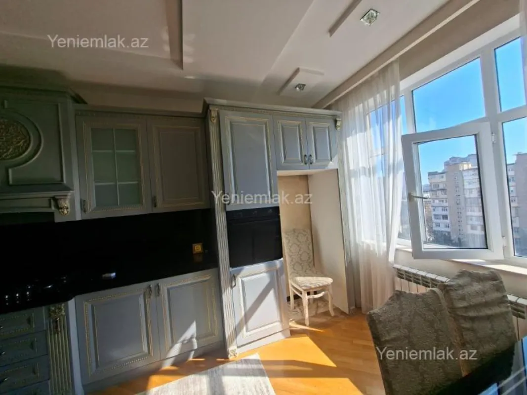 Satılır 3 otaqlı yeni tikili 123 m²
