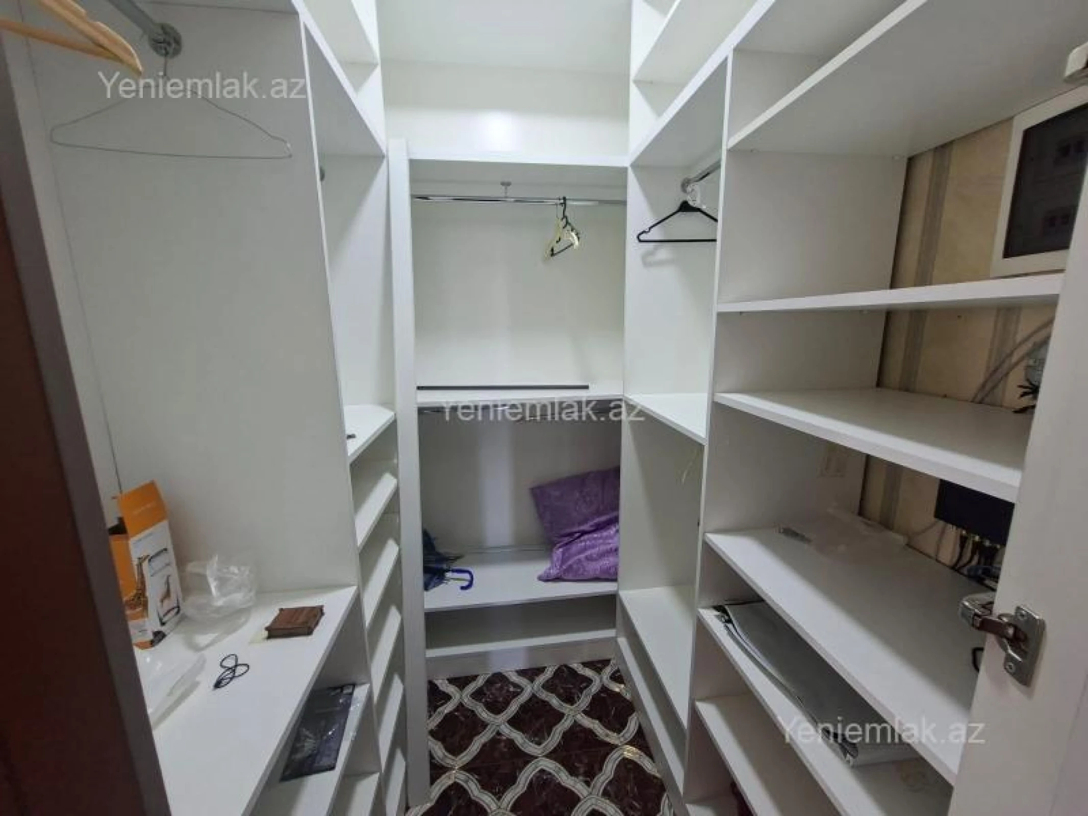 Satılır 3 otaqlı yeni tikili 123 m²