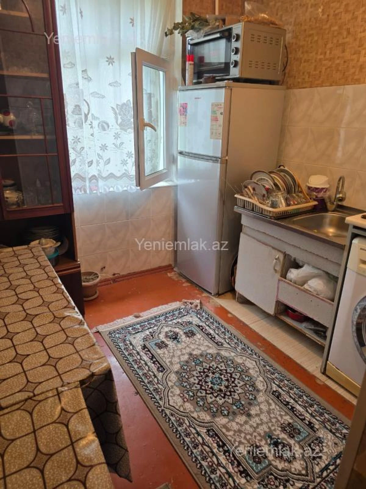 Satılır 1 otaqlı köhnə tikili 32 m²