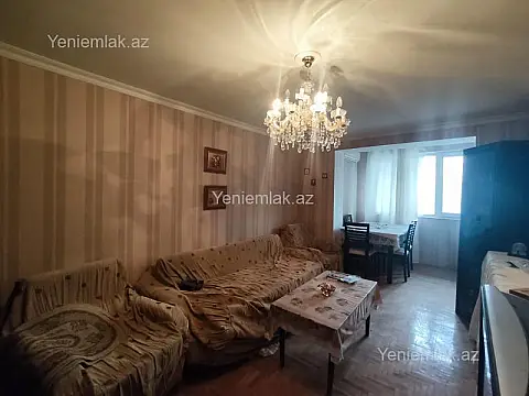 Satılır 1 otaqlı köhnə tikili 32 m²