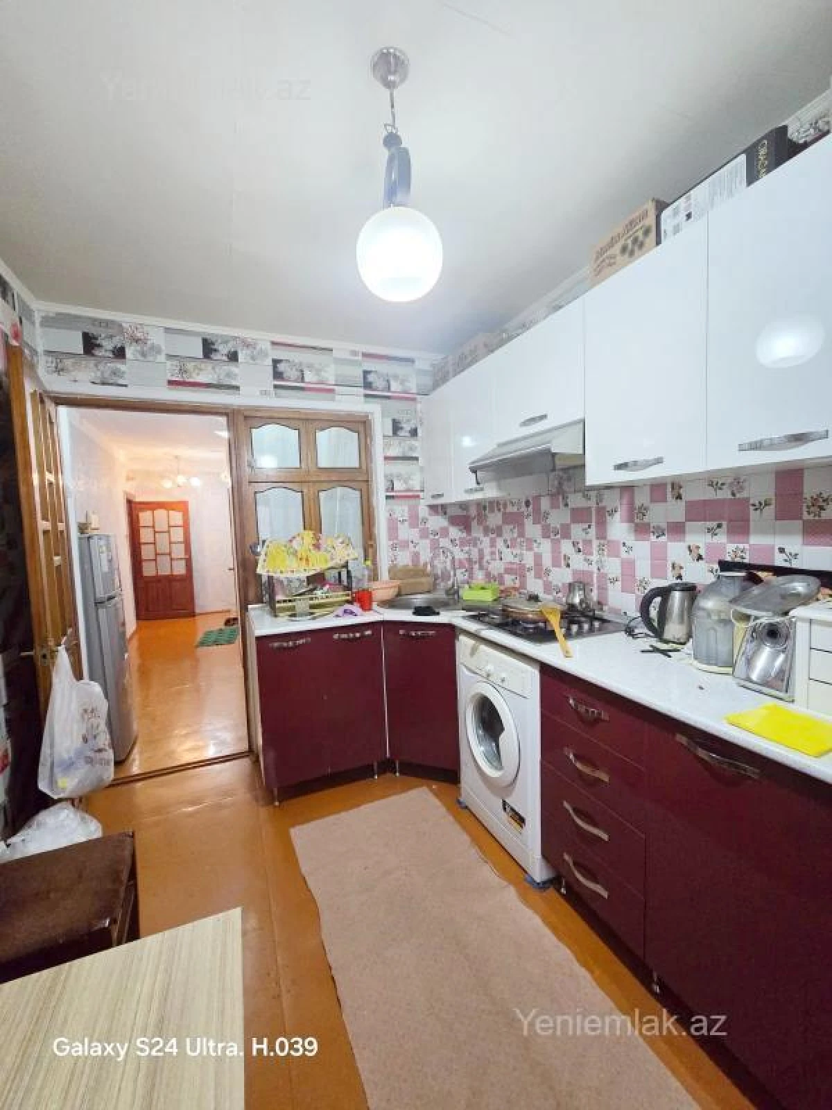 Satılır 2 otaqlı köhnə tikili 65 m²