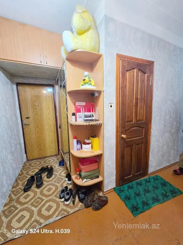 Satılır 2 otaqlı köhnə tikili 65 m²