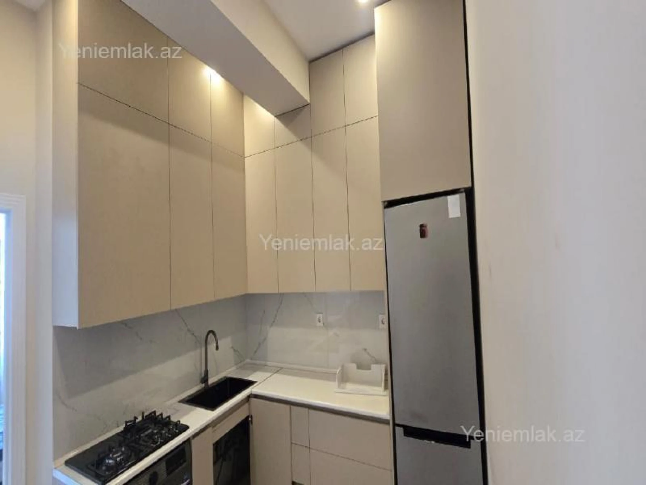 Satılır 2 otaqlı yeni tikili 57 m²