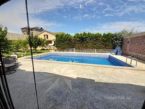 Satılır 5 otaqlı həyət evi 300 m²