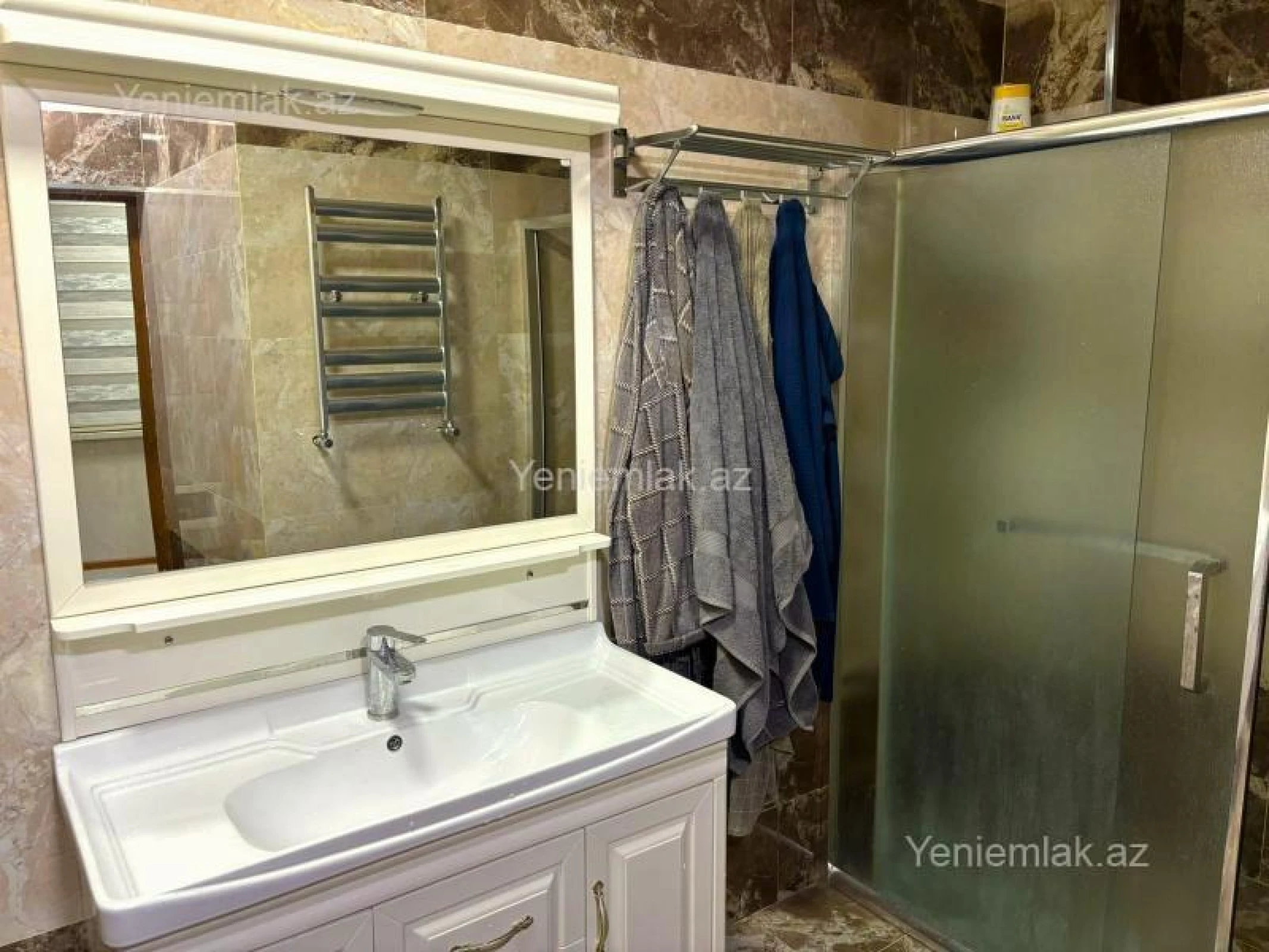 Satılır 7 otaqlı həyət evi 310 m²