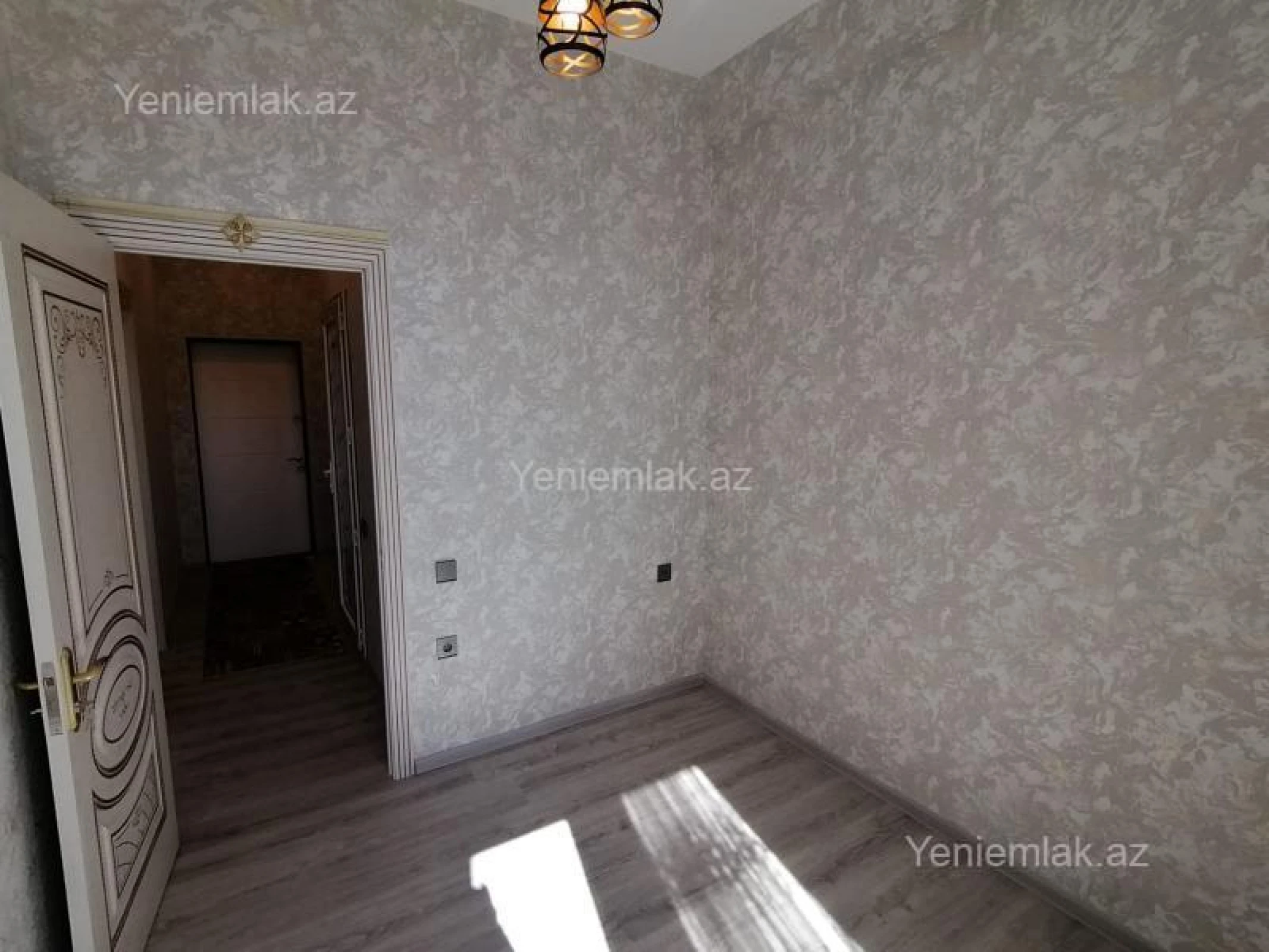 Satılır 3 otaqlı yeni tikili 60 m²