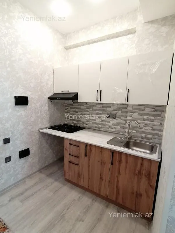 Satılır 3 otaqlı yeni tikili 60 m²