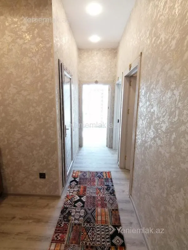 Satılır 3 otaqlı yeni tikili 60 m²