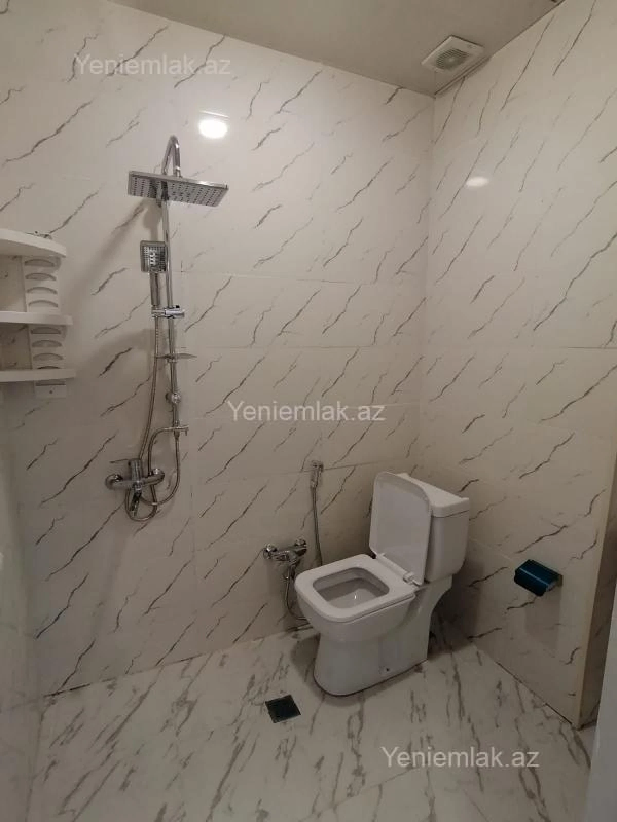 Satılır 3 otaqlı yeni tikili 60 m²