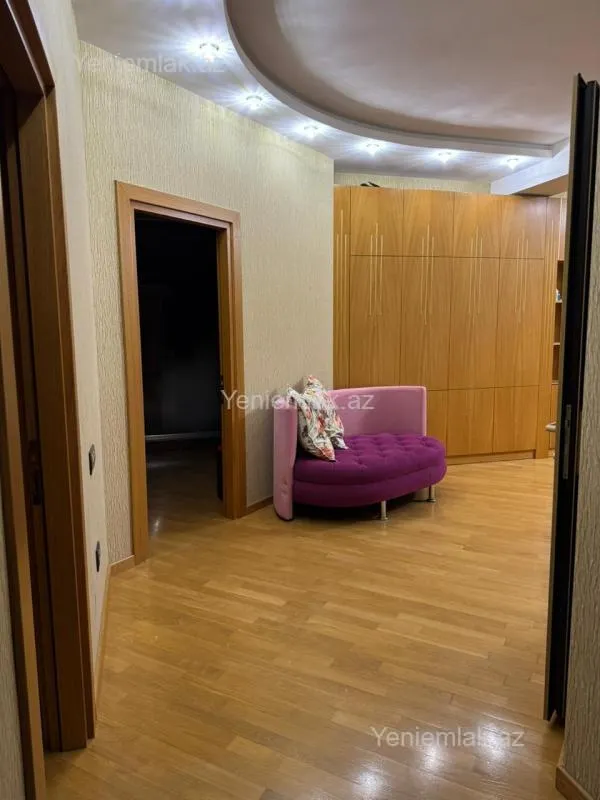 Satılır 4 otaqlı yeni tikili 209 m²